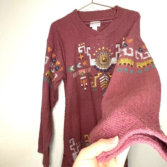 Handmade Aztec Painted Dusty Rose V-Neck Long Sleeve Sweater size Large - Picture 3 of 6